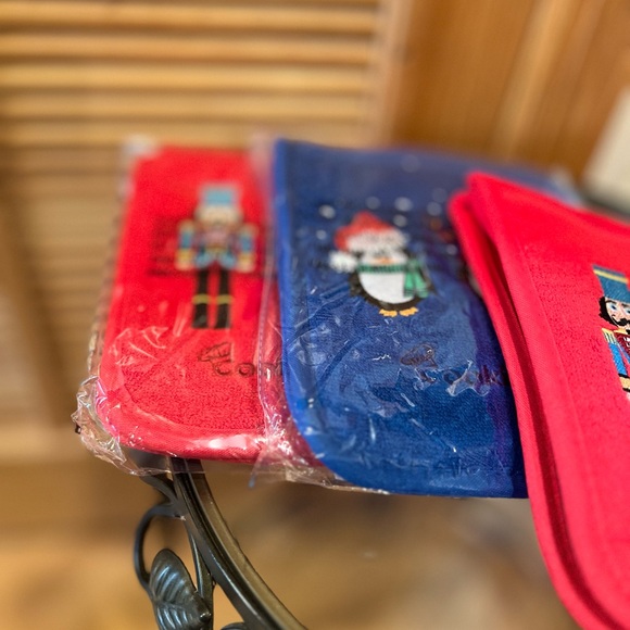 Campanelli CookingBuddy Christmas Kitchen Towels - Set of 3 - NWT๐๐
๐ผ - Picture 3 of 11